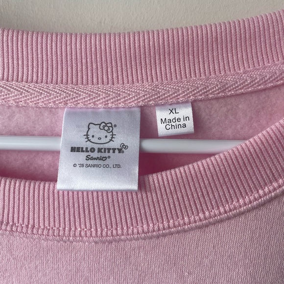 Hello Kitty Pastel Pink Crewneck - Picture 2 of 4